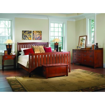 Gustav Stickley Collector Chest