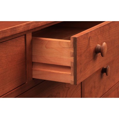 Harvey Ellis Master Dresser 